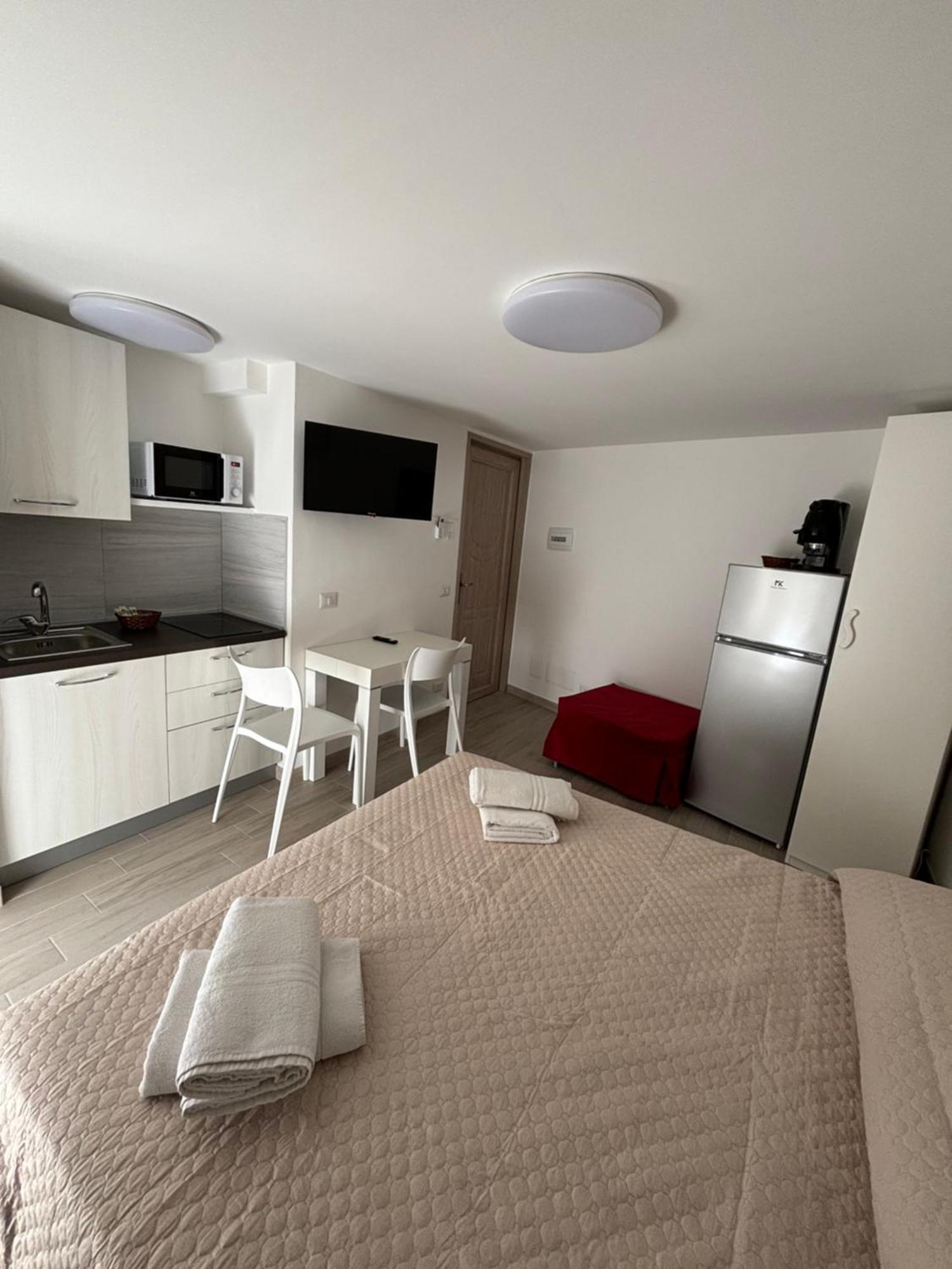 House Nonna Pina Apartment Cefalu Ngoại thất bức ảnh